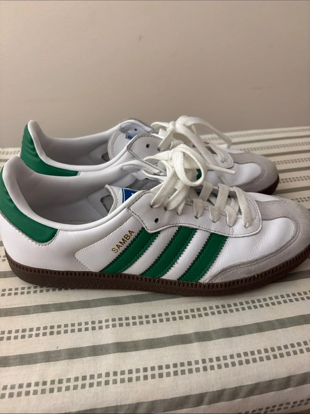 Adidas Samba women’s  White & Green Athletic Shoes